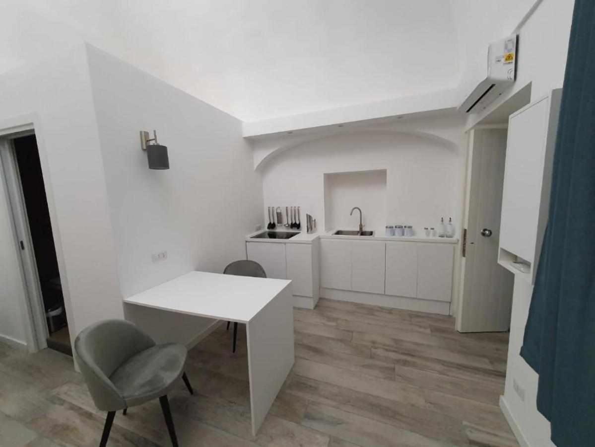 Soggiorno Tra Storia E Design La Domus Ercolano Bagian luar foto
